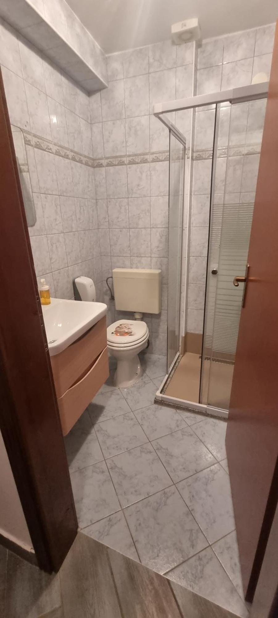 Laura Rooms 梅杜林 外观 照片